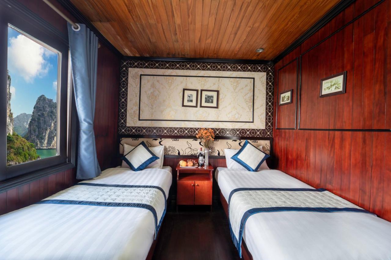Hotel Legend Cruise Hạ Long Exterior foto